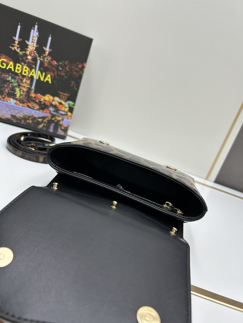 D&G Handle Bags